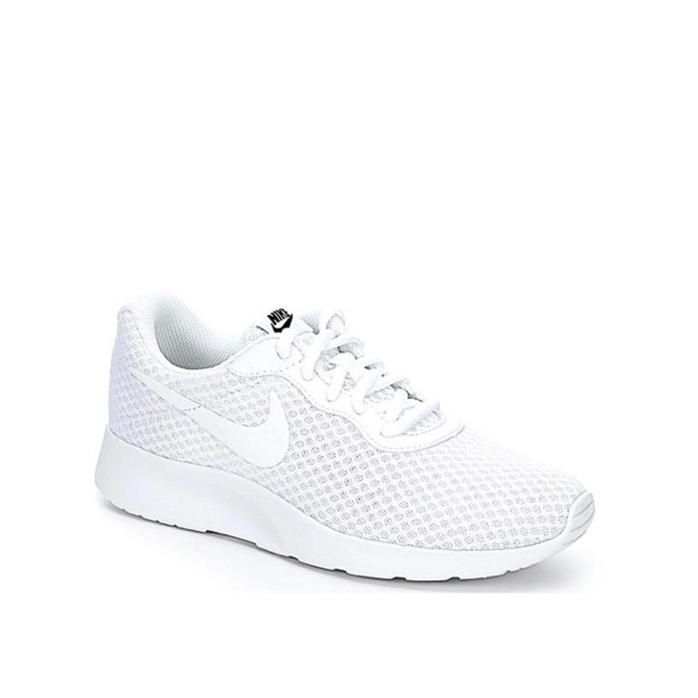 Nike Tanjun Women’s Running Shoe - Size 7